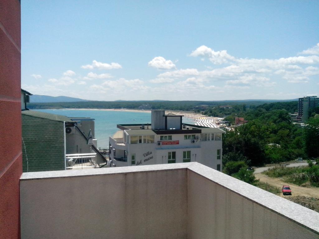 La Piazza Primorsko Rooms & Apartments Exterior photo